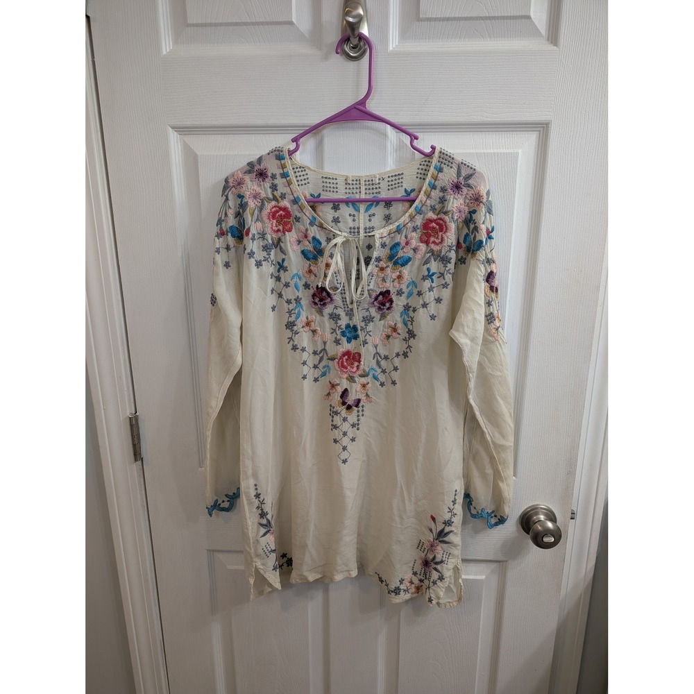 Johnny Was Los Angeles Johnny Was Embroidered‎ Floral Tunic Cream - Size M